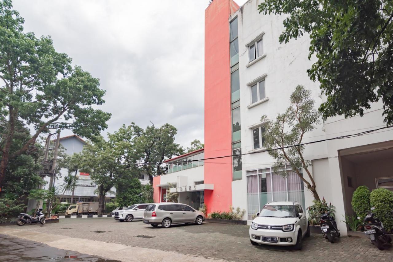 Urbanview Hotel Grand Malabar Bandung Exterior foto