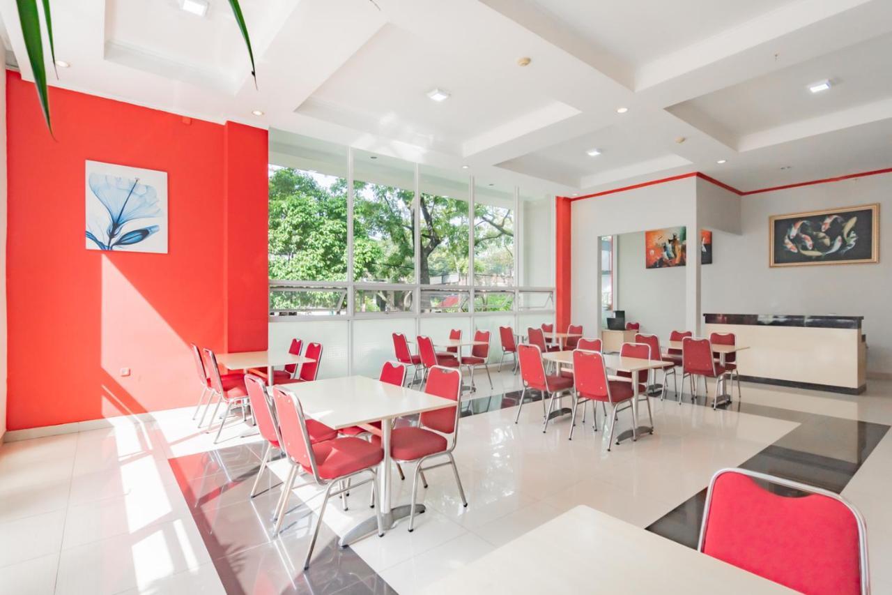 Urbanview Hotel Grand Malabar Bandung Exterior foto