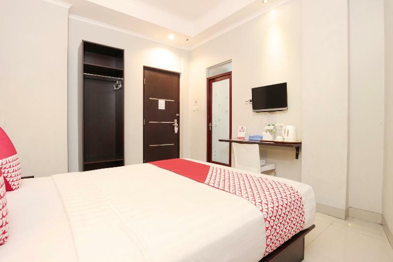 Urbanview Hotel Grand Malabar Bandung Exterior foto